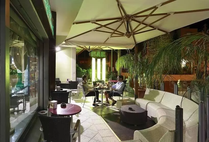 Aamiaismajoitus (B&B) Cream & Caramel Bed