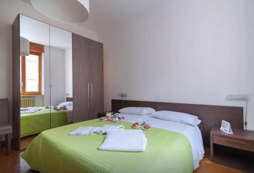 Aamiaismajoitus (B&B) Cream & Caramel Bed