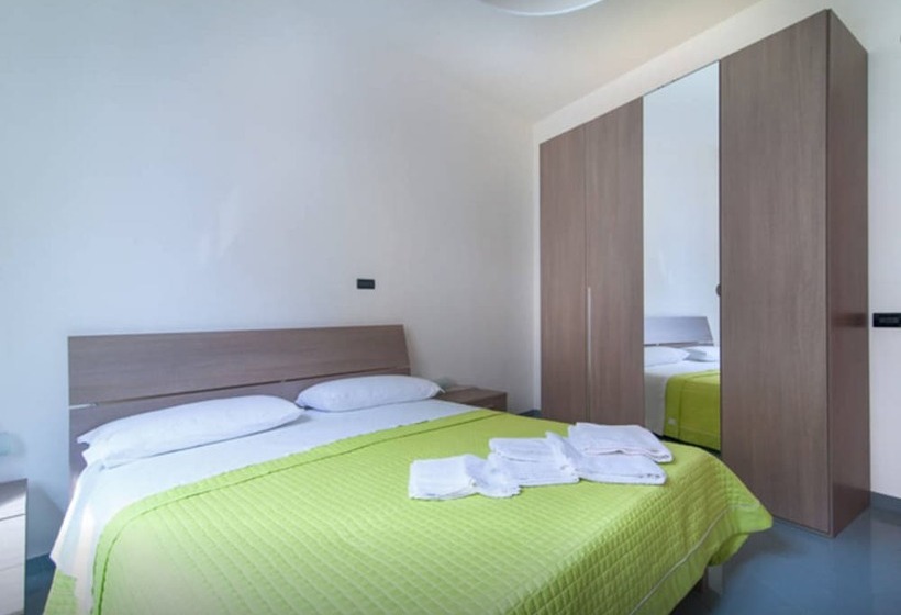 צימר Cream & Caramel Bed