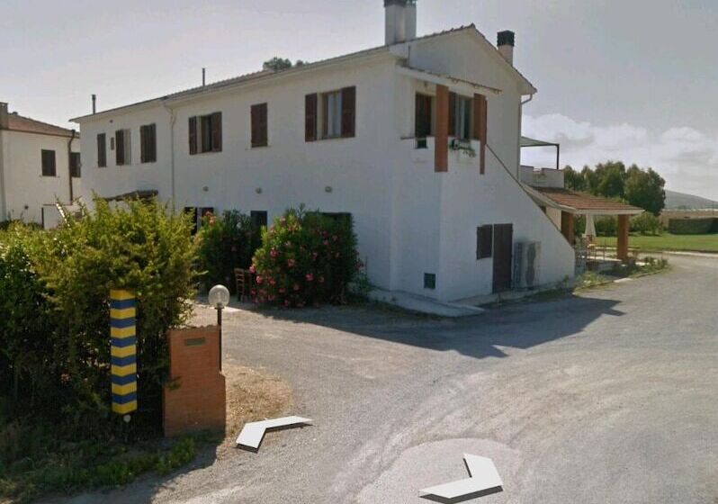 בית מלון כפרי Dory