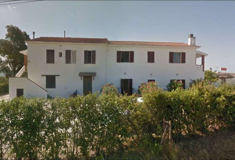 בית מלון כפרי Dory