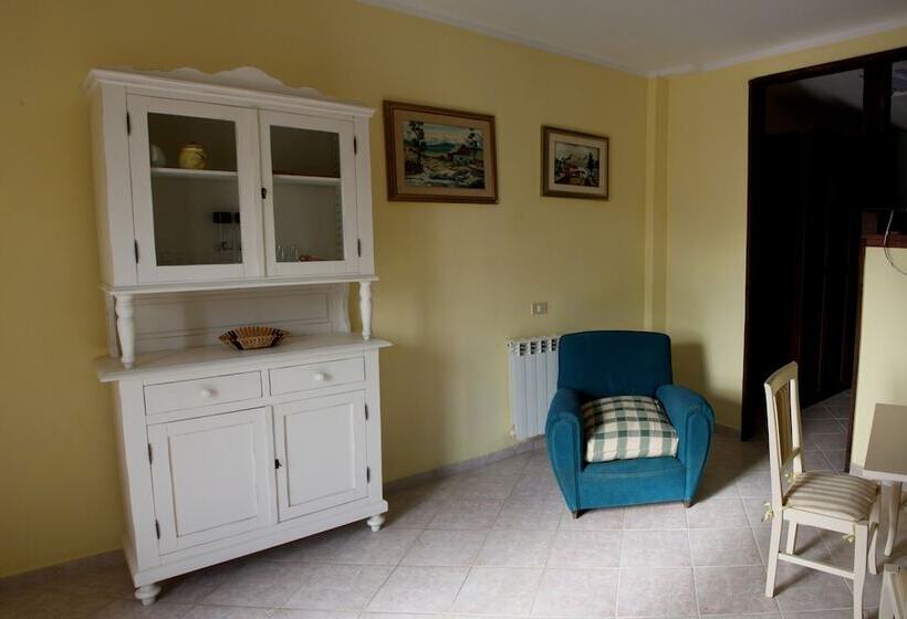 בית מלון כפרי Dory