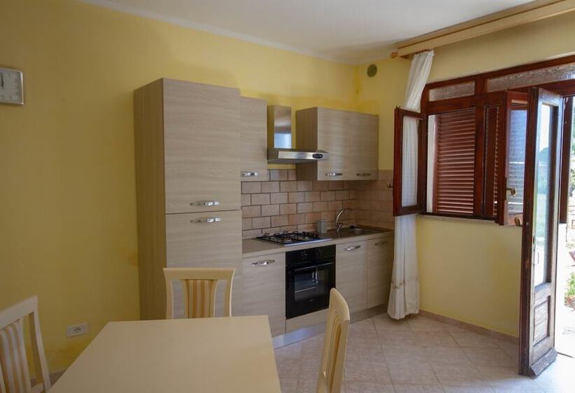 בית מלון כפרי Dory