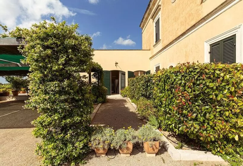 Maaseutuhotelli Tenuta Giardini Nuovi