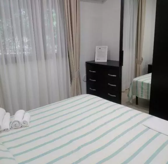 簡易ホテル Camere Del Poggio