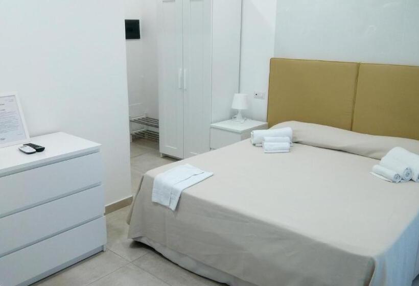 여관 Camere Del Poggio