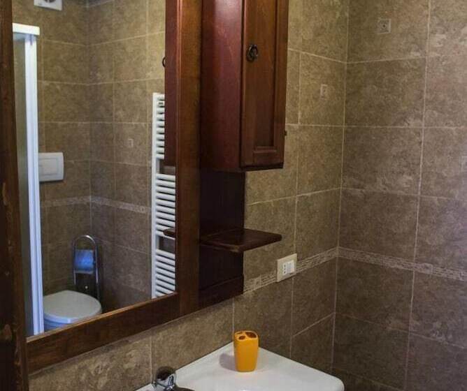 Сельский отель Agriturismo Grotta Di Figazzano