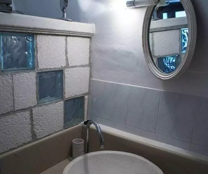 田舎風ホテル Agriturismo Grotta Di Figazzano