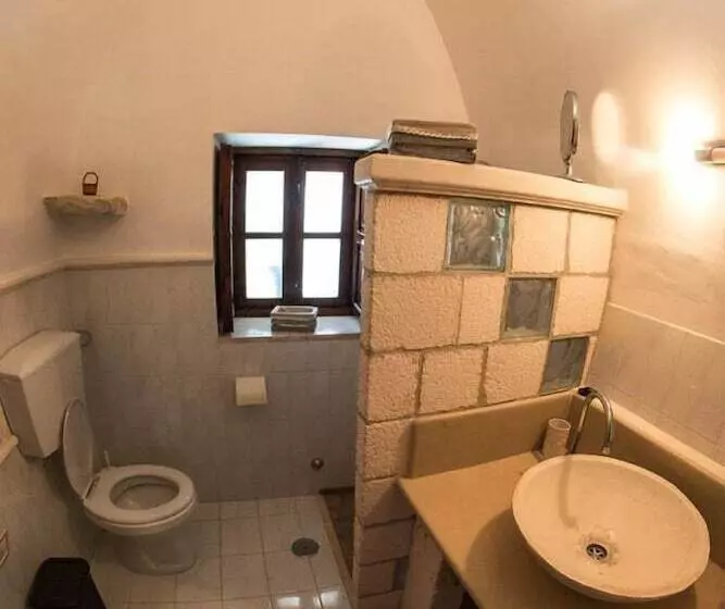 田舎風ホテル Agriturismo Grotta Di Figazzano
