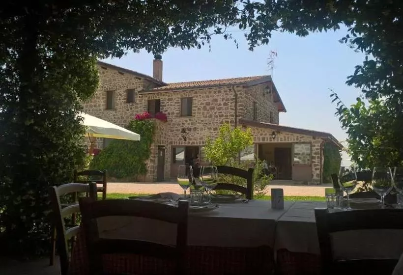 Maaseutuhotelli Agriturismo La Polledrara