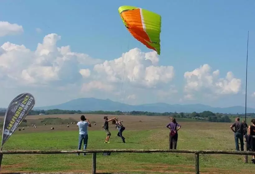Maaseutuhotelli Agriturismo La Polledrara