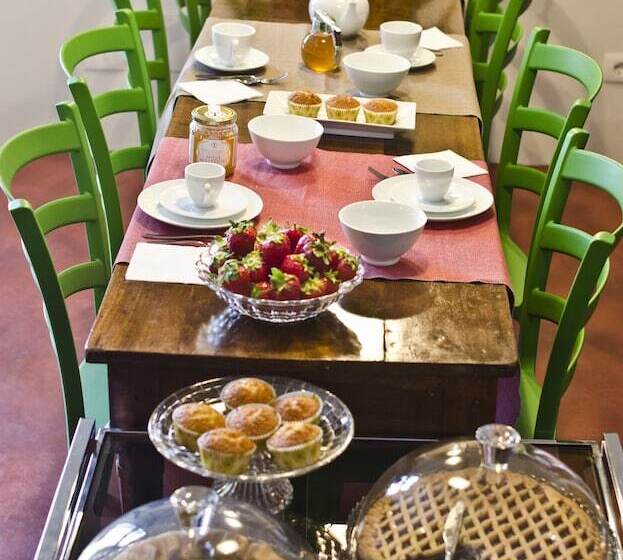 هتل روستایی Relais Villa Ambrosetti