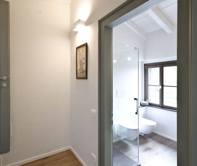 هتل روستایی Relais Villa Ambrosetti