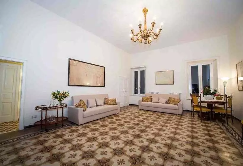ペンション Bed And Breakfast La Torretta