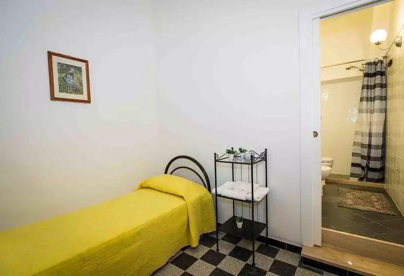 ペンション Bed And Breakfast La Torretta