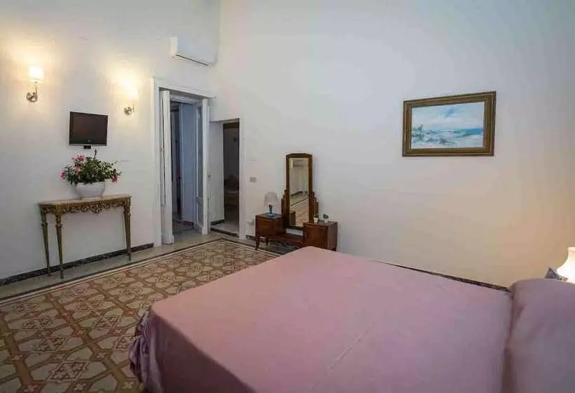 ペンション Bed And Breakfast La Torretta