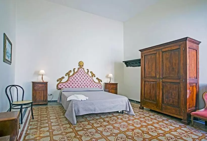 ペンション Bed And Breakfast La Torretta