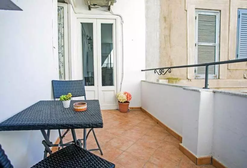 ペンション Bed And Breakfast La Torretta