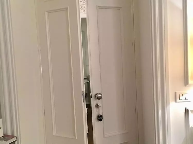 Aamiaismajoitus (B&B) Luxury My Home