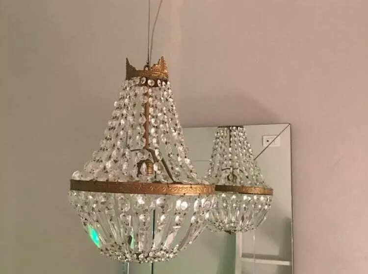 Aamiaismajoitus (B&B) Luxury My Home