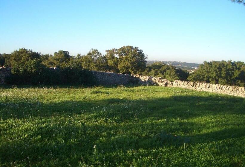 צימר Masseria Pozzo Tre Pile