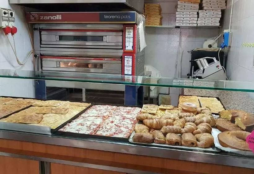 Hotelli Amelia Dream View