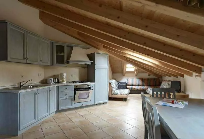 Hotelli Appartamenti Baia Azzurra