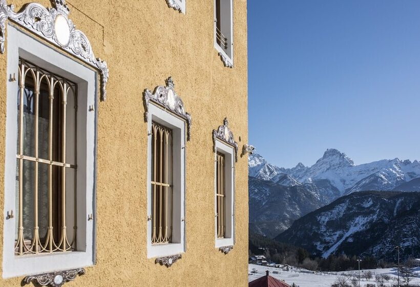 בית מלון כפרי Càdor