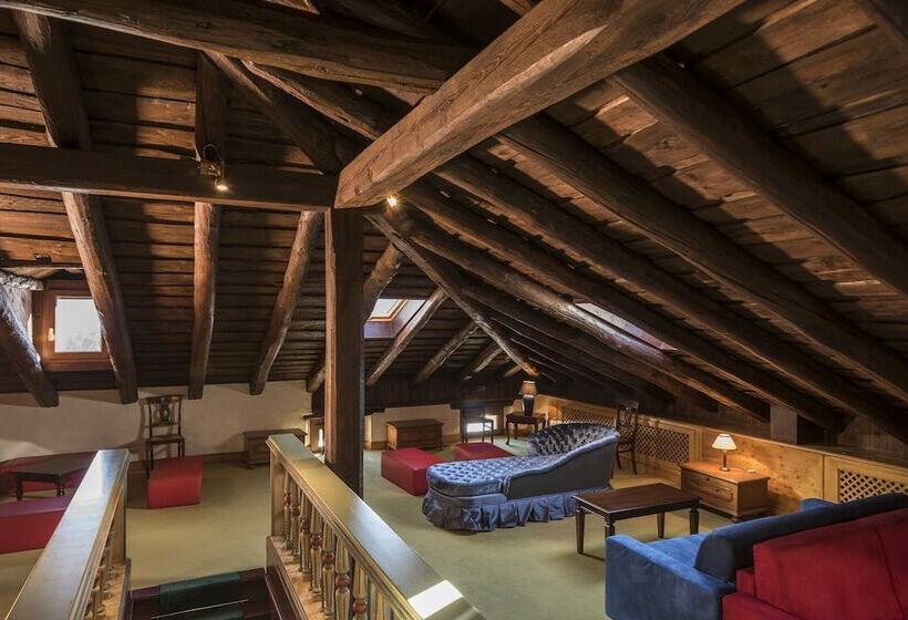 בית מלון כפרי Càdor