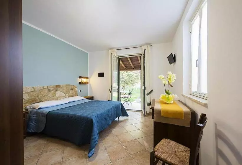 Maaseutuhotelli Agriturismo Il Fontanile