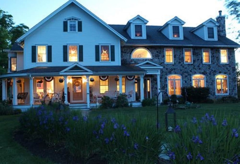 Maple Shade Bed & Breakfast