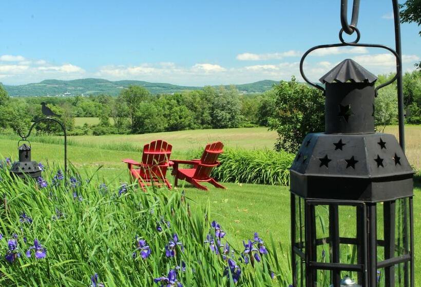 Maple Shade Bed & Breakfast