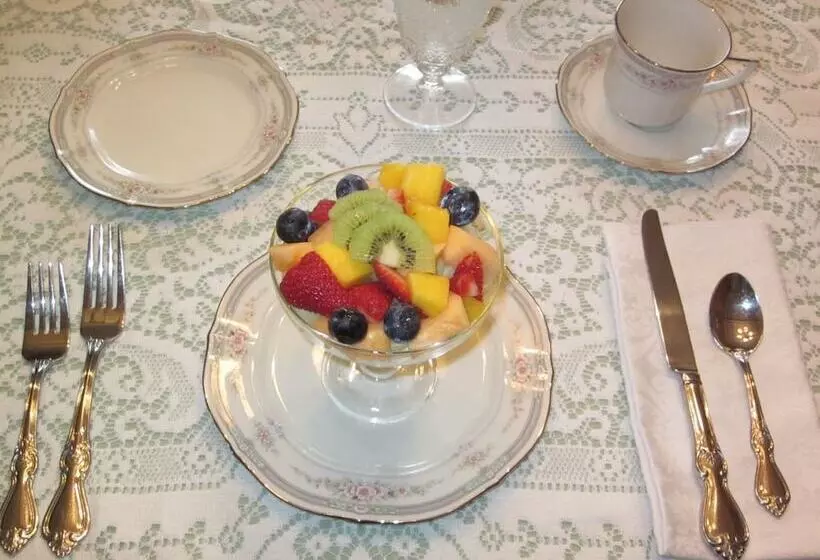 Maple Shade Bed & Breakfast