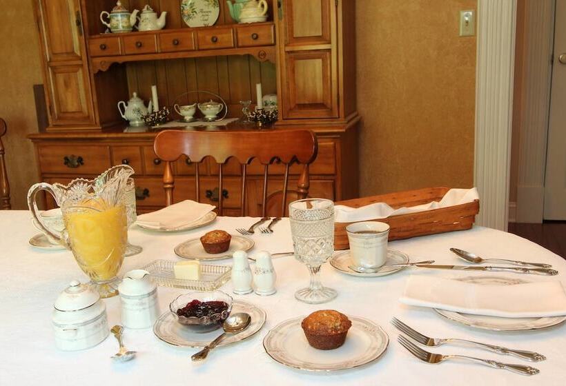 Maple Shade Bed & Breakfast