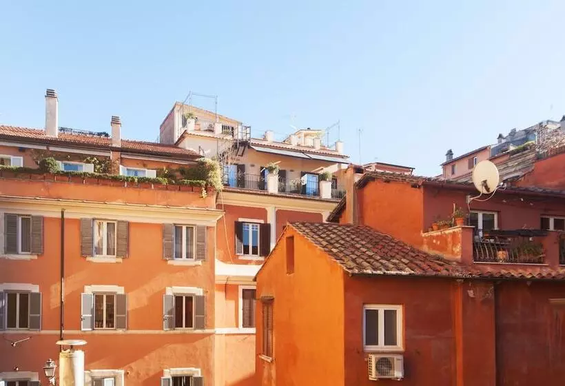 پانسیون Casa Bella Pantheon