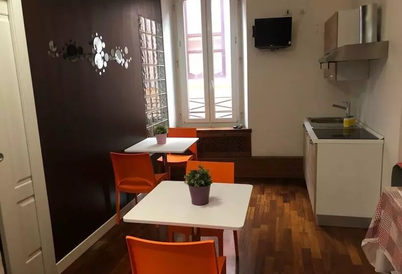 پانسیون Casa Bella Pantheon
