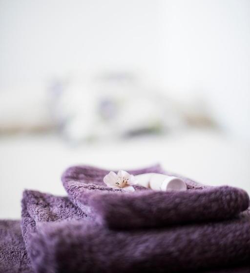 مبيت وإفطار Amor Di Lavanda