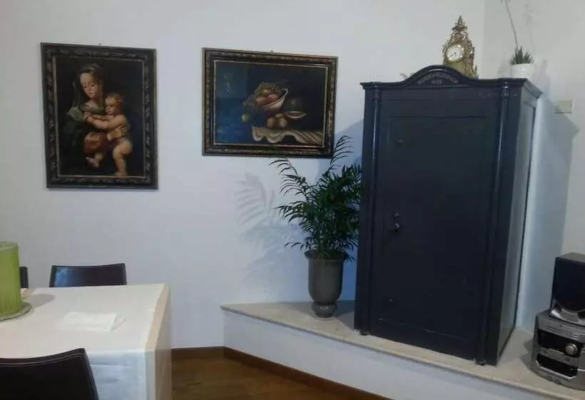 Aamiaismajoitus (B&B) Bonadies Suite