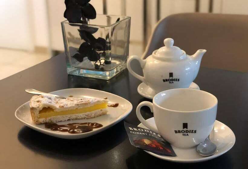 تختخواب و صبحانه Bonadies Suite