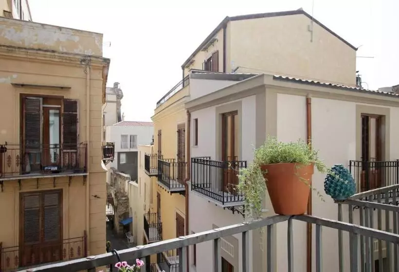 تختخواب و صبحانه Casa Miqvà   Rooms In Shared Apartment