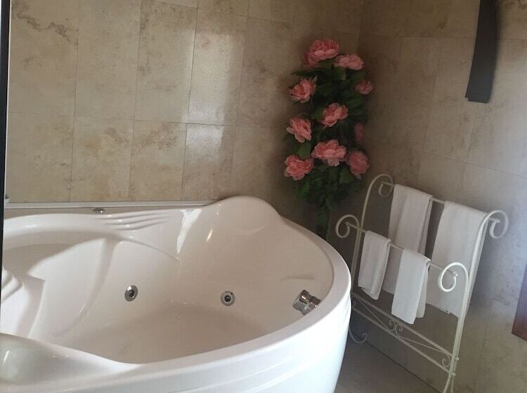 פונדק Gran Parco