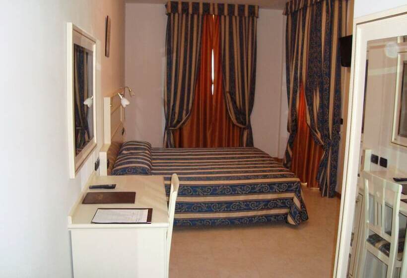 פונדק Gran Parco