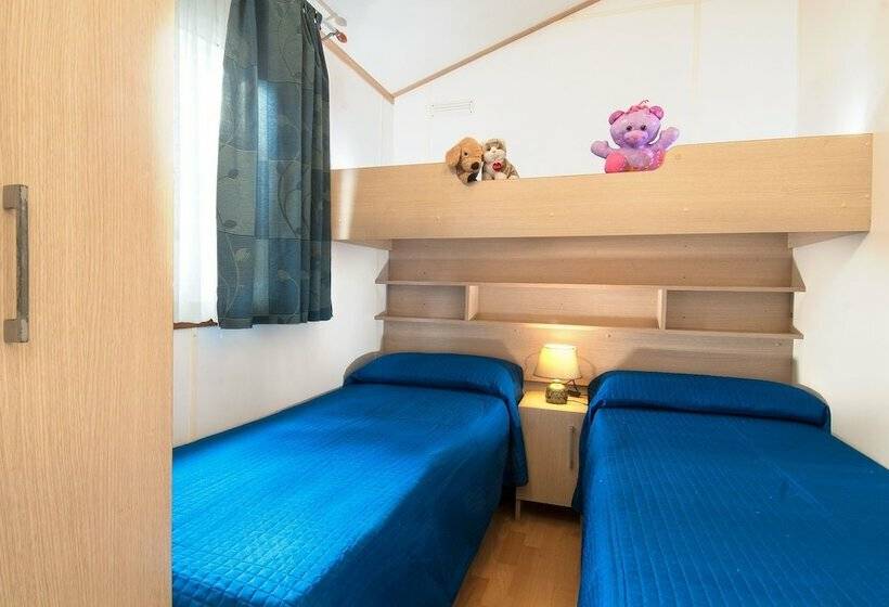 Hotelli Camping Village Misano