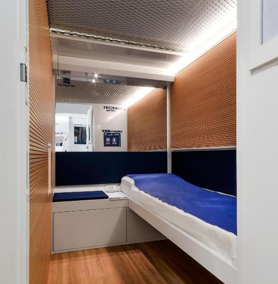 Otel Resting Pods   Zzzleepandgo Bgy Airport
