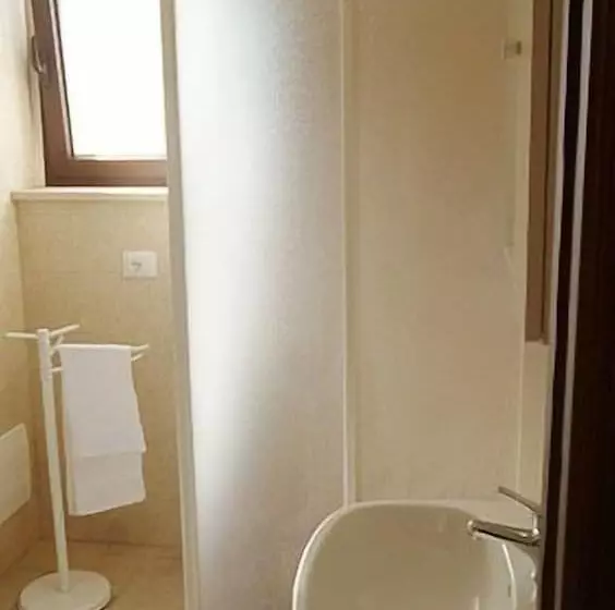 Maaseutuhotelli Trulli E Cummerse