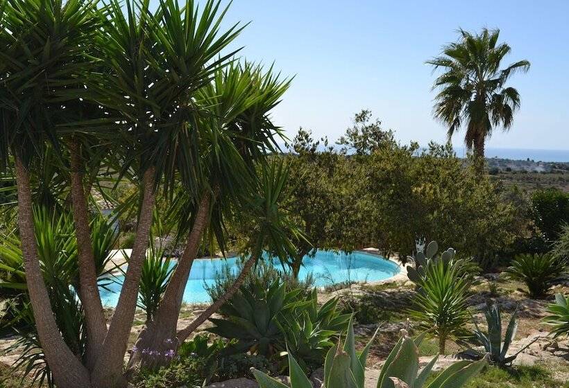 פנסיון Antica Masseria Timparuci