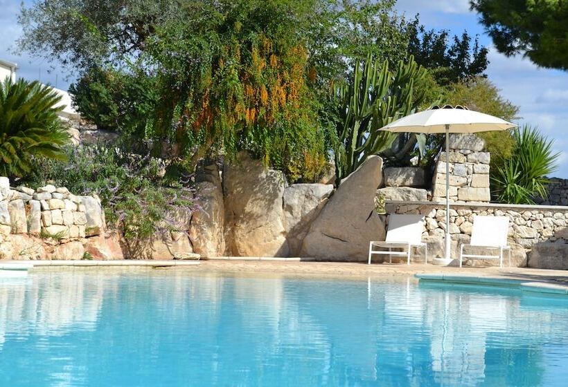 פנסיון Antica Masseria Timparuci