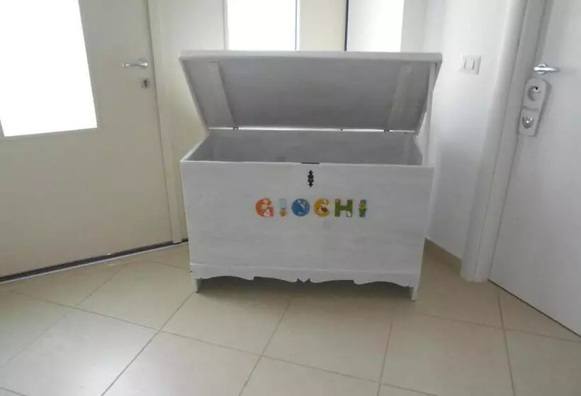 ベッドアンドブレックファースト La Poesia