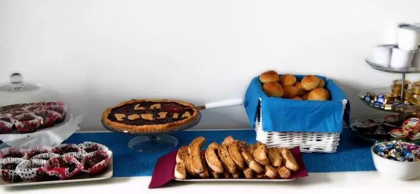 ベッドアンドブレックファースト La Poesia