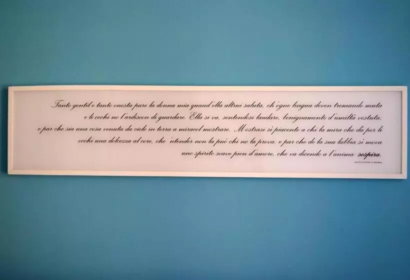 ベッドアンドブレックファースト La Poesia